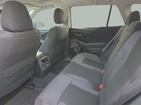 Used 2020 Subaru Outback Premium image 15