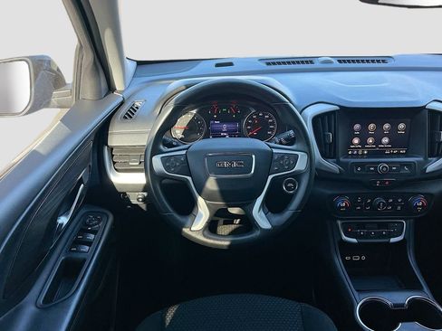 Used 2022 GMC Terrain SLE w/ Driver Convenience Package FWD image 21