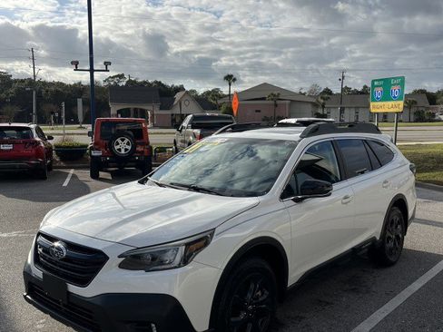 Certified 2021 Subaru Outback Onyx Edition XT w/ Popular Package #2 image 7