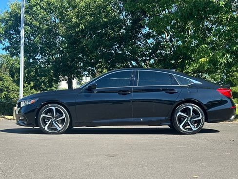 Used 2020 Honda Accord Sport image 5