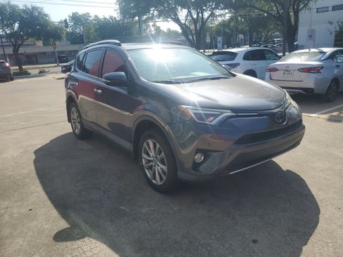 Used 2016 Toyota RAV4 Limited FWD image 9