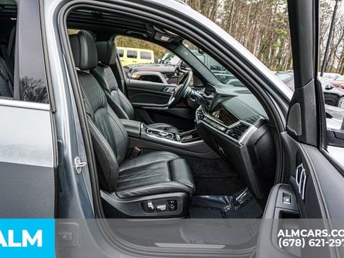 Used 2025 BMW X5 xDrive50e image 24