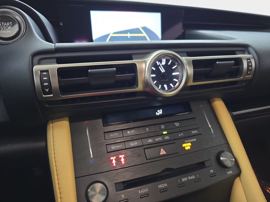 Used 2019 Lexus RC 350 w/ Premium Package RWD image 21