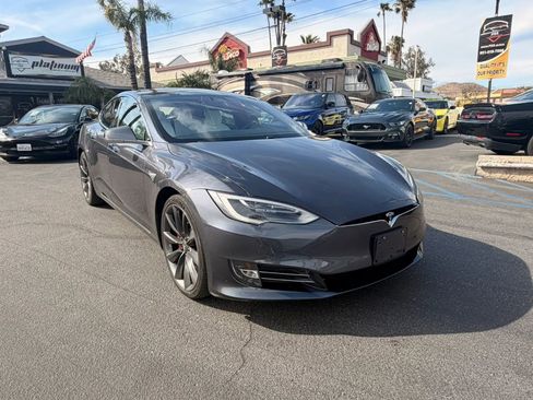 Used 2017 Tesla Model S P100D image 1