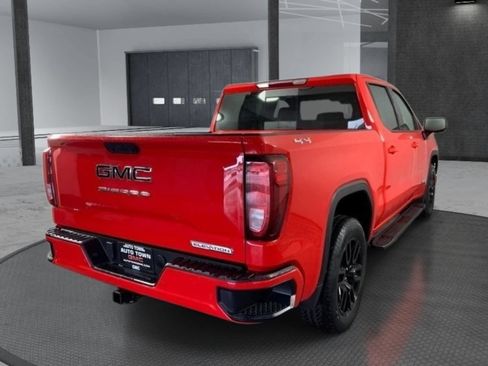 Used 2025 GMC Sierra 1500 Elevation w/ Preferred Package AWD/4WD image 3