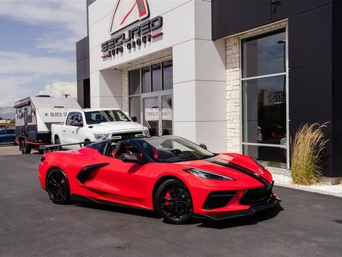 Used 2023 Chevrolet Corvette Stingray Premium Conv w/ Z51 Performance Package RWD image 1