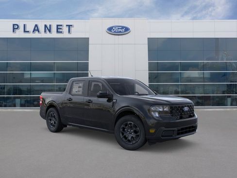 New 2026 Ford Maverick XLT FWD image 9