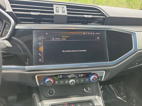 Certified 2023 Audi Q3 2.0T Premium Plus w/ Premium Plus Package image 26