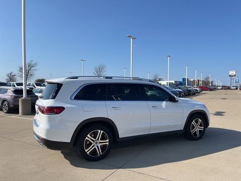 Used 2021 Mercedes-Benz GLS 450 4MATIC image 5