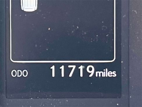 Used 2023 Lexus GX 460 Premium image 28