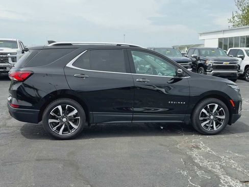 Certified 2022 Chevrolet Equinox Premier FWD image 9