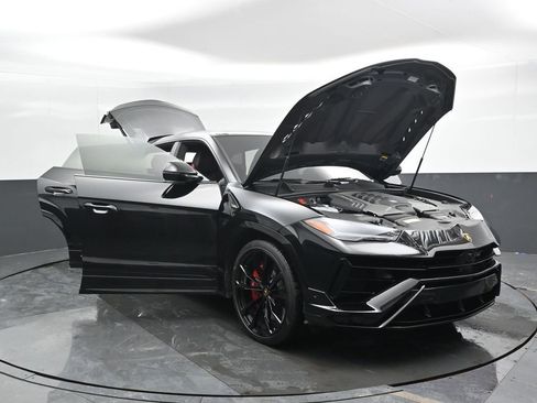 Used 2024 Lamborghini Urus S image 57
