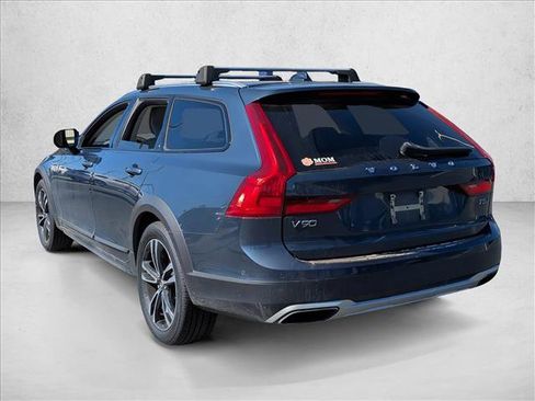 Used 2019 Volvo V90 T5 Cross Country w/ Advanced Package image 7
