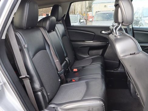 Used 2019 Dodge Journey Crossroad image 19