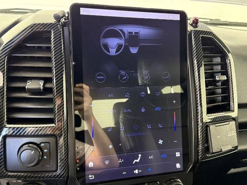 Used 2018 Ford F150 XLT w/ Equipment Group 302A Luxury image 20