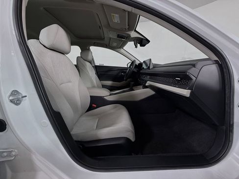 Used 2023 Honda Accord EX image 25