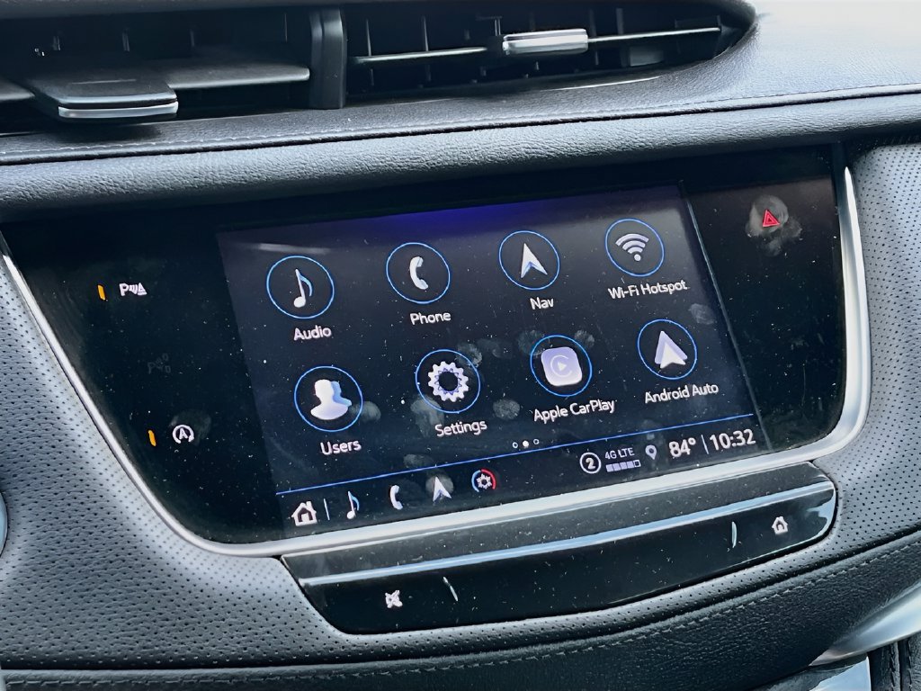 Used 2025 Cadillac XT5 Premium Luxury w/ LPO, Floor Liner Package FWD image 15