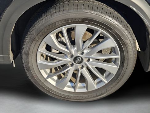 Used 2023 INFINITI QX50 Luxe FWD image 28