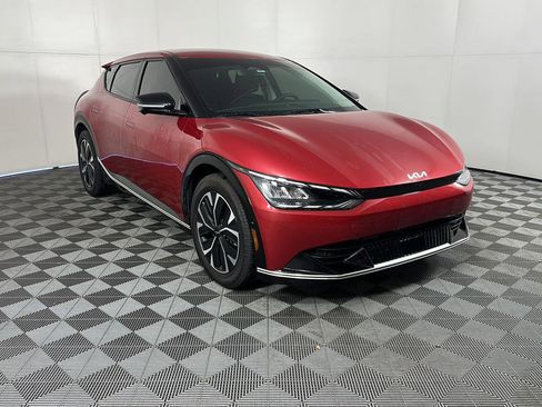 Used 2022 Kia EV6 Wind w/ Wind Technology Package image 3