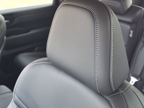 New 2026 Nissan Armada SV image 14