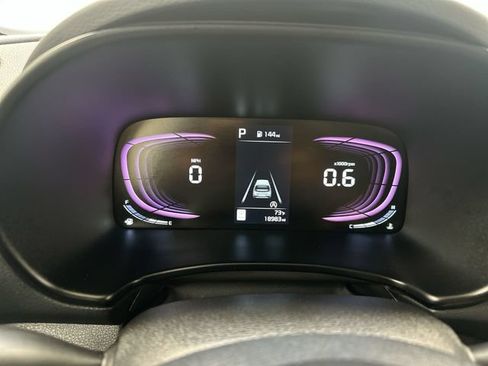 Certified 2023 Kia Soul LX w/ LX Technology Package FWD image 11