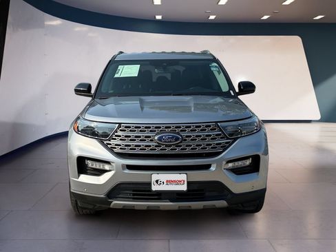 Used 2024 Ford Explorer Limited AWD/4WD image 8