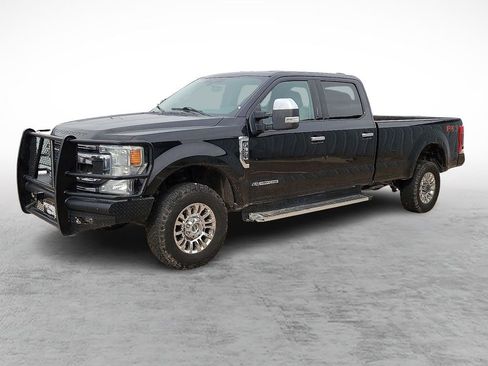Used 2022 Ford F350 XLT w/ XLT Premium Package AWD/4WD image 5