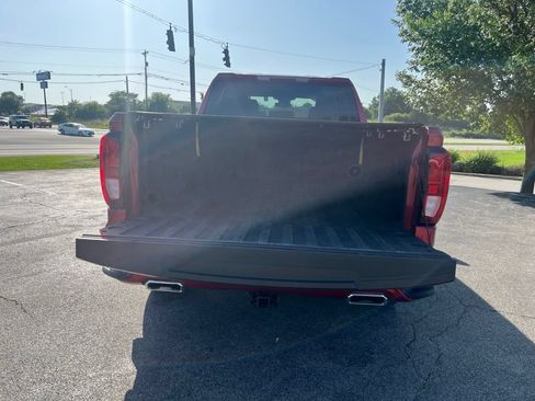 Used 2023 GMC Sierra 1500 Elevation AWD/4WD image 11