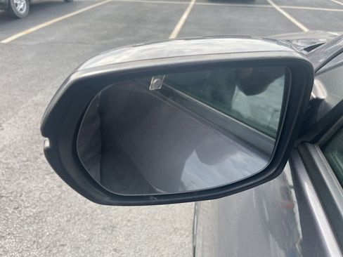 Used 2017 Honda HR-V EX-L image 15