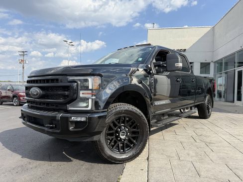 Used 2021 Ford F250 Lariat image 1