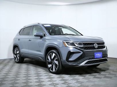 Used 2024 Volkswagen Taos SEL
