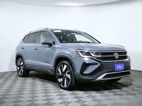 Used 2024 Volkswagen Taos SEL AWD/4WD image 1