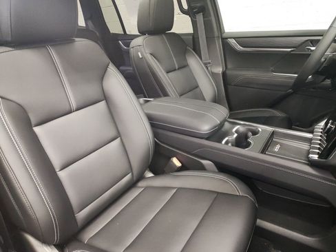 New 2026 GMC Acadia Elevation w/ Black Edition image 9