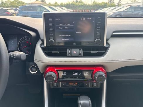 Used 2021 Toyota RAV4 XLE Premium AWD/4WD image 22