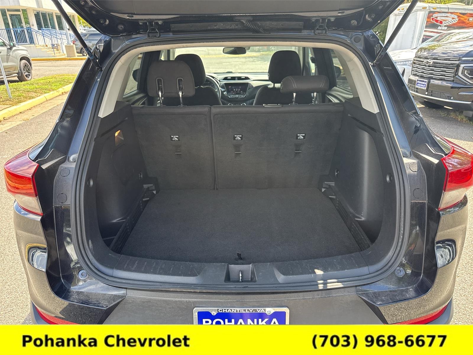 Used 2021 Chevrolet TrailBlazer LT w/ Convenience Package AWD/4WD image 19