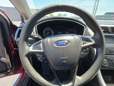 Used 2016 Ford Fusion S FWD image 5