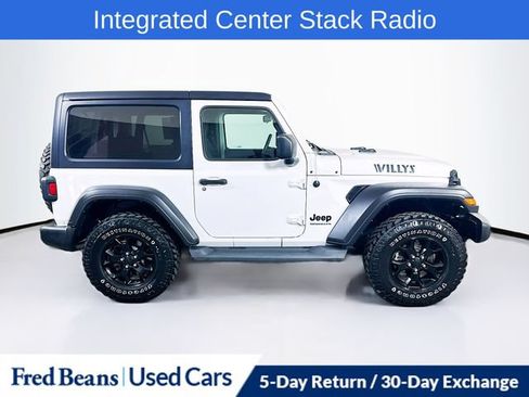 Used 2021 Jeep Wrangler Sport AWD/4WD image 11