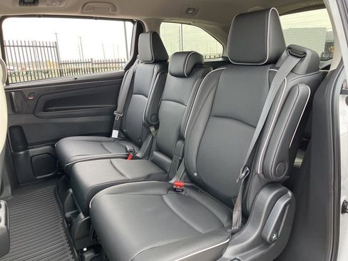 New 2026 Honda Odyssey Elite image 14