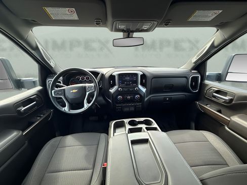 Used 2023 Chevrolet Silverado 2500 LT AWD/4WD image 8