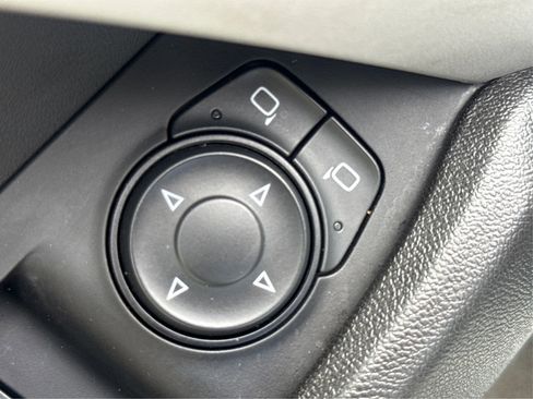 Used 2021 Chevrolet Camaro LS RWD image 39