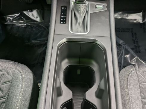 New 2026 Nissan Kicks SV image 13