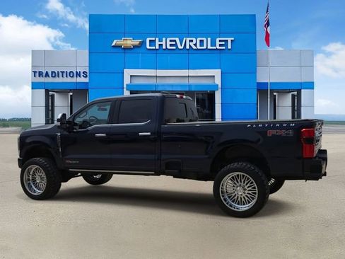 Used 2024 Ford F350 Platinum w/ FX4 Off-Road Package AWD/4WD image 7