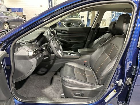 Used 2022 Nissan Altima 2.5 SR image 13