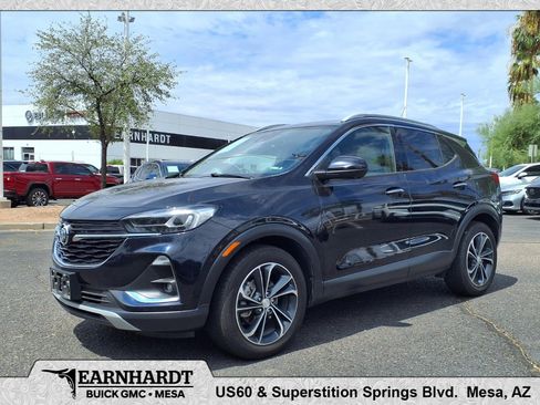 Used 2020 Buick Encore GX Essence w/ Advanced Technology Package FWD image 1