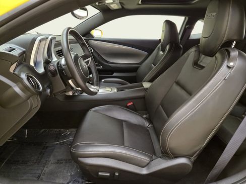 Used 2010 Chevrolet Camaro SS w/ RS Package image 17