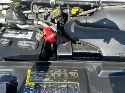 Used 2016 Ford E-350 and Econoline 350 Super Duty w/ Power Windows & Locks Group image 15