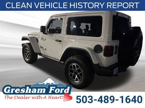 Used 2025 Jeep Wrangler Rubicon image 5