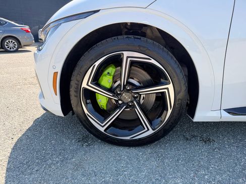 Certified 2023 Kia EV6 GT AWD/4WD image 10