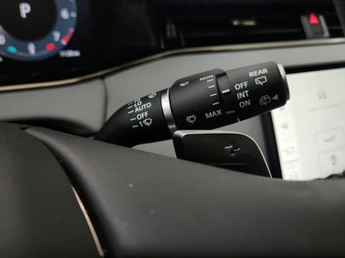 Used 2024 Land Rover Range Rover Evoque S AWD/4WD image 76