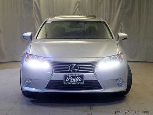 Used 2013 Lexus ES 350 w/ Luxury Pkg FWD image 5